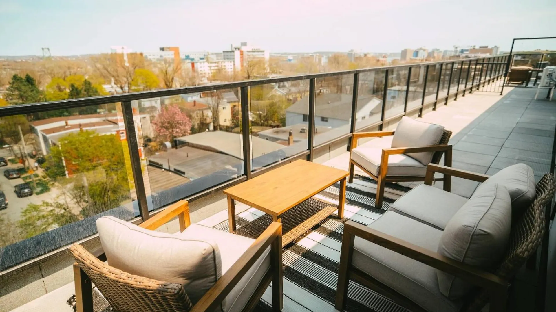 Chic Cozy Retreat - 2Br - Stunning North End Views Apartment Halifax